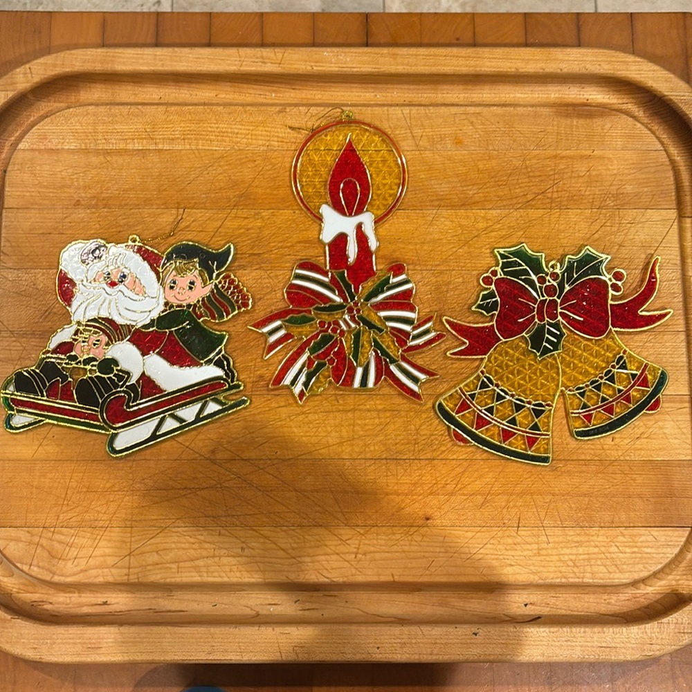 Vintage Christmas - Plastic Sun Catchers